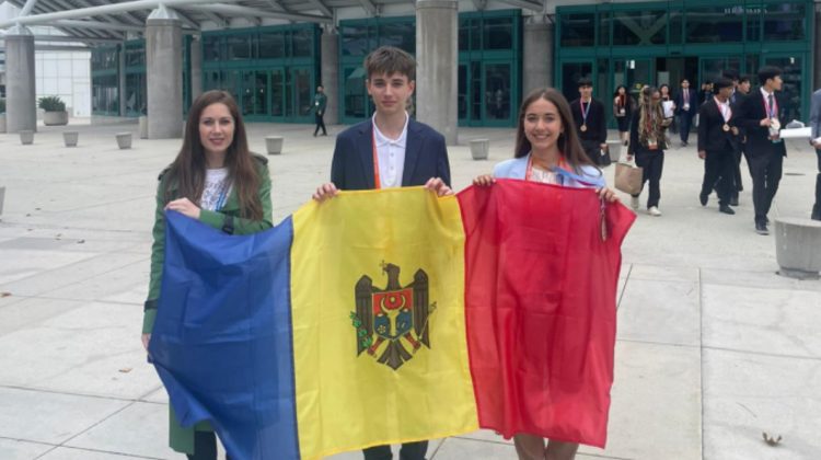 O elevă din Chișinău a obținut locul patru la Concursul Internațional de Științe și Inginerie