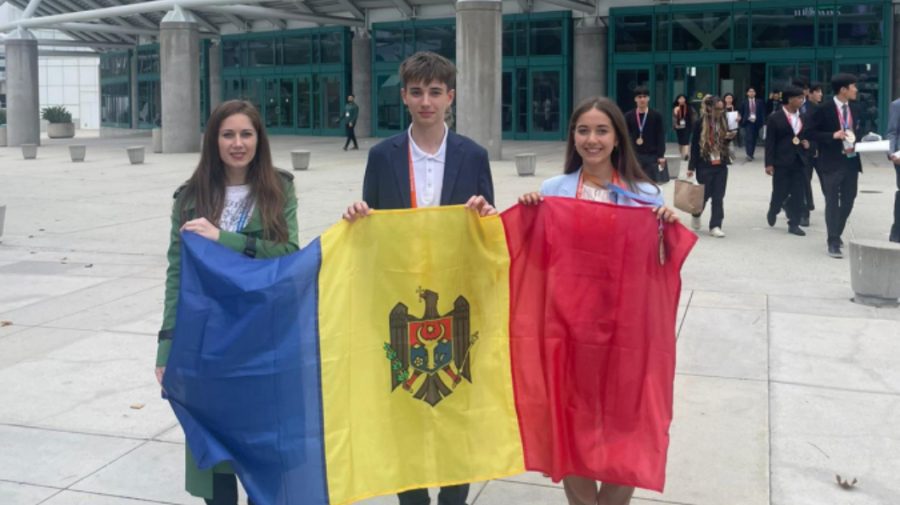 O elevă din Chișinău a obținut locul patru la Concursul Internațional de Științe și Inginerie