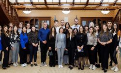 Studenții moldoveni care aleg să studieze peste Prut au stat la vorbă cu Maia Sandu