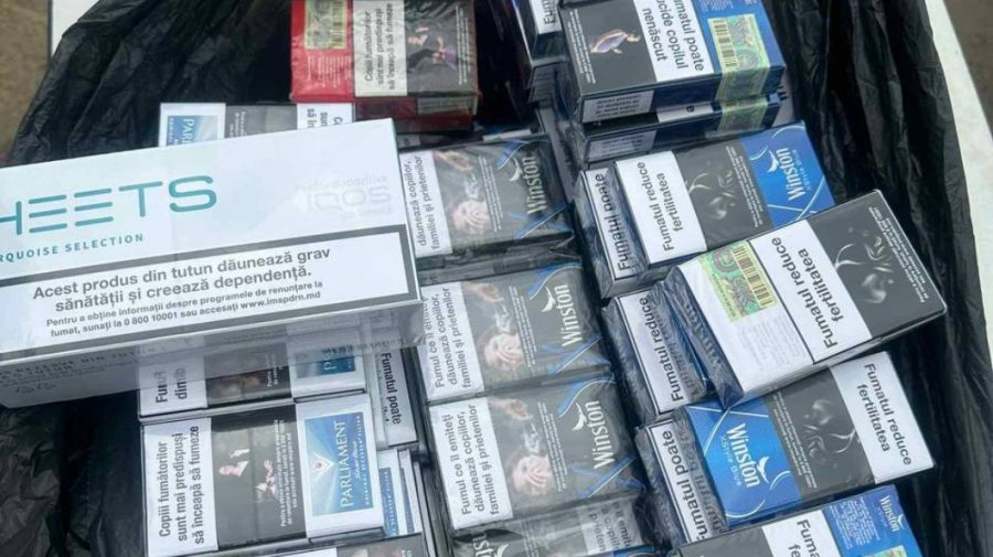 Peste 150 pachete de țigări, depistate la vamă. Urmau să fie vândute în Europa