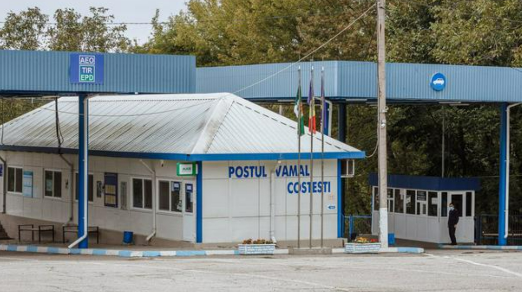 Aglomerație la vama Costești, pe sensul de ieșire din Republica Moldova