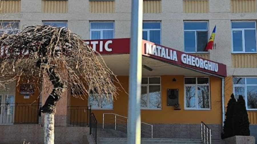 Panică la liceul „Natalia Gheorghiu” din Capitală. Toți elevii și profesorii au fost evacuați din instituție