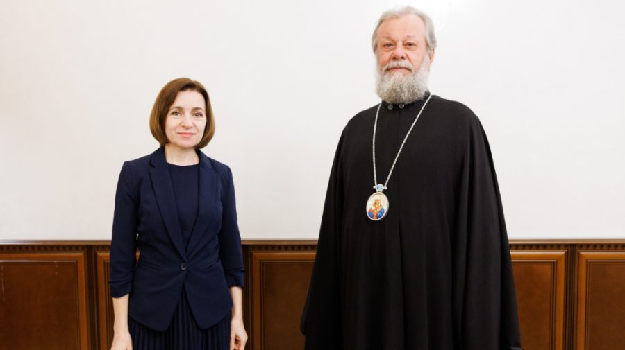FOTO Maia Sandu s-a întâlnit cu Înaltpreasfințitul Vladimir. Despre ce au discutat