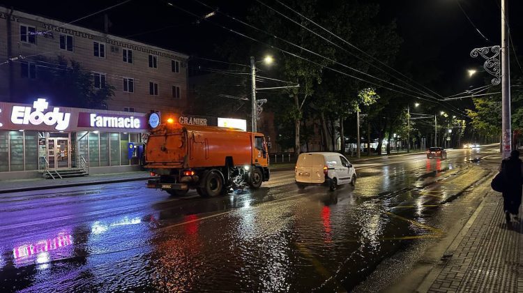 FOTO VIDEO Toate serviciile municipale au participat în această noapte la înlăturarea consecințelor ploii