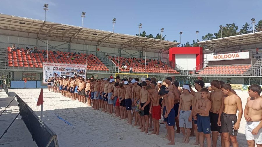 Peste 140 de sportivi s-au luptat la Campionatul Național la lupte pe plajă: Lista câștigătorilor