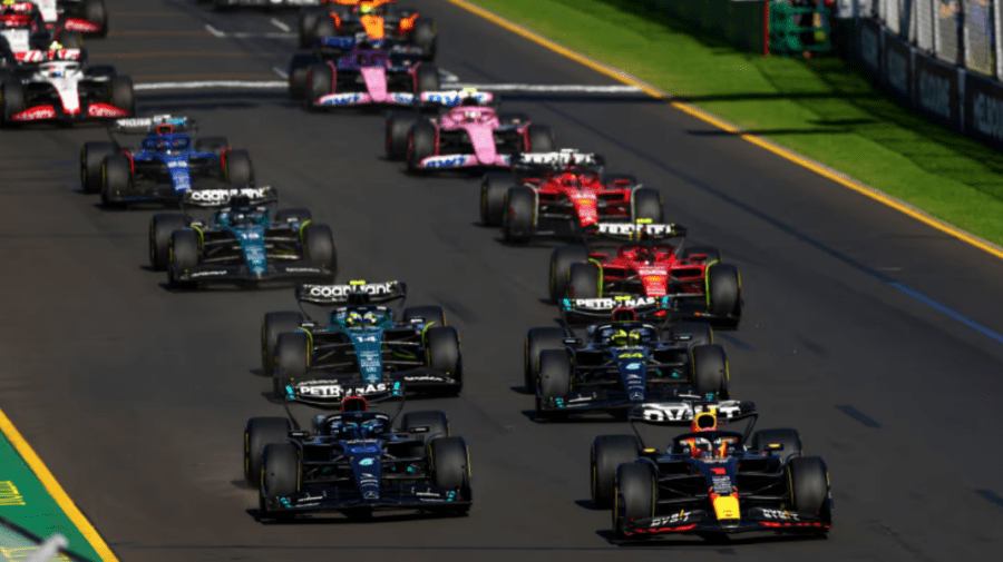 Formula 1 ar putea utiliza doar combustibil regenerabil în viitorul apropiat