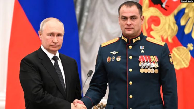 Pentru prima dată de la începutul războiului, Putin a retras unui militar titlul de „Erou al Rusiei”