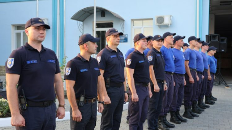 NO COMMENT Eroii moldoveni, la datorie. Au pornit să ajute la stingerea incendiilor din Grecia