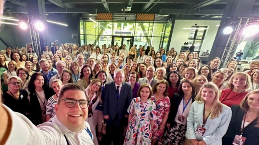 „Să fim generația de femei care aduce UE în țară”. Îndemnul Maiei Sandu la Forumul femeilor din Moldova, ediția 2024
