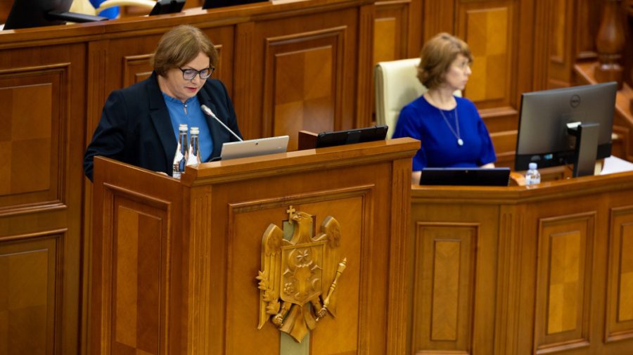 Parlamentul a numit o nouă membră la Curtea de Conturi. DOC cu declarația de avere a funcționarei