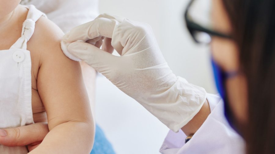 ONU avertizează că vaccinarea copiilor la nivel mondial stagnează: „Suntem în întârziere”