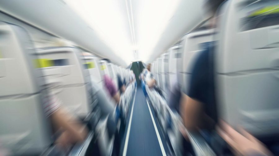 VIDEO Zeci de răniți după turbulențele care au făcut un avion al companiei Air Europa să aterizeze de urgență