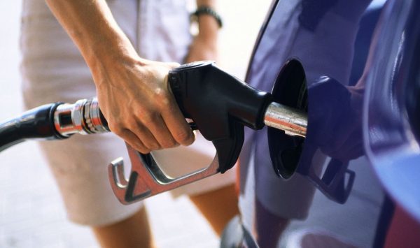 Motorina se apropie de recordul din aprilie: litrul ajunge la 34,97 lei