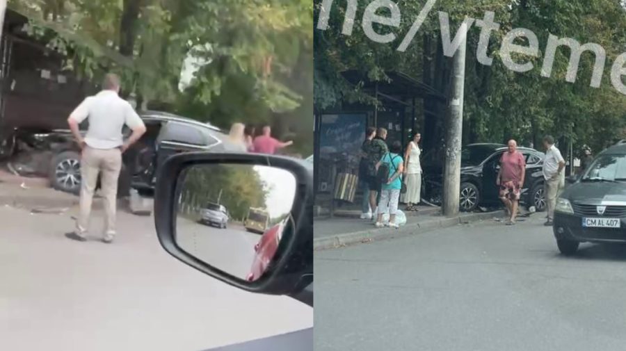 Un Lexus „aștepta” troleibuzul în stație. Două mașini s-au ciocnit la Buiucani