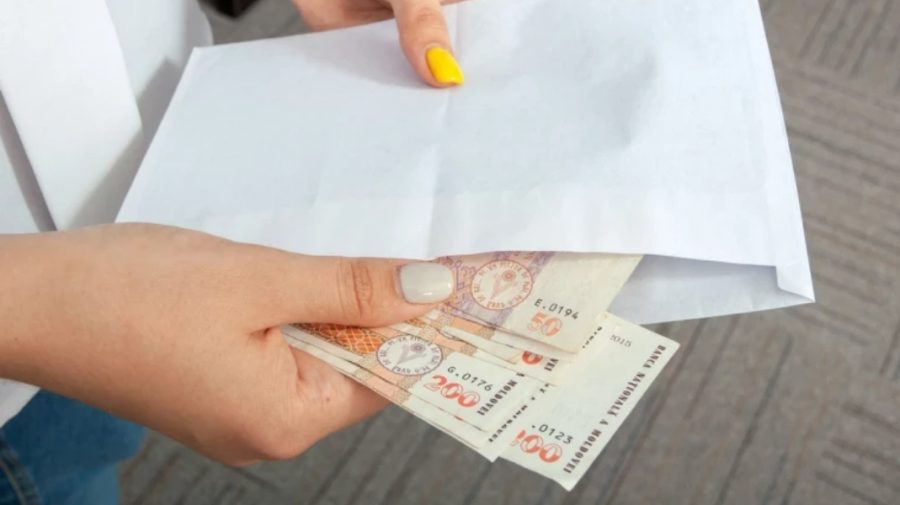 Număr record de amenzi pentru plăți informale în școli. Perciun anunță câte sancțiuni au fost aplicate
