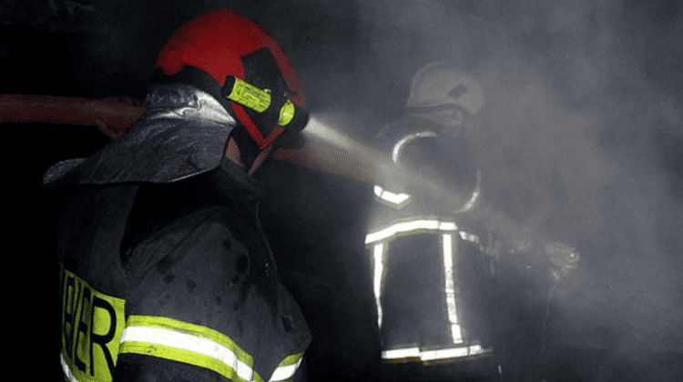 Incendii la Călărași și Dondușeni. O persoană a ars de vie în propria casă, iar alta a ajuns la spital cu arsuri
