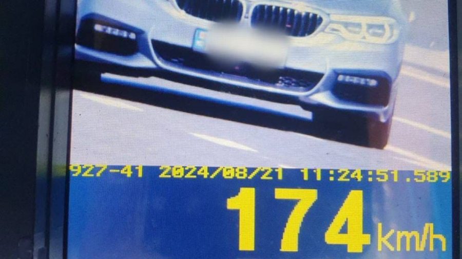 Cu 174 km/h, de la Ialoveni la Dumbrava. Un șofer ar putea fi amendat cu 5000 de lei și rămâne fără permis