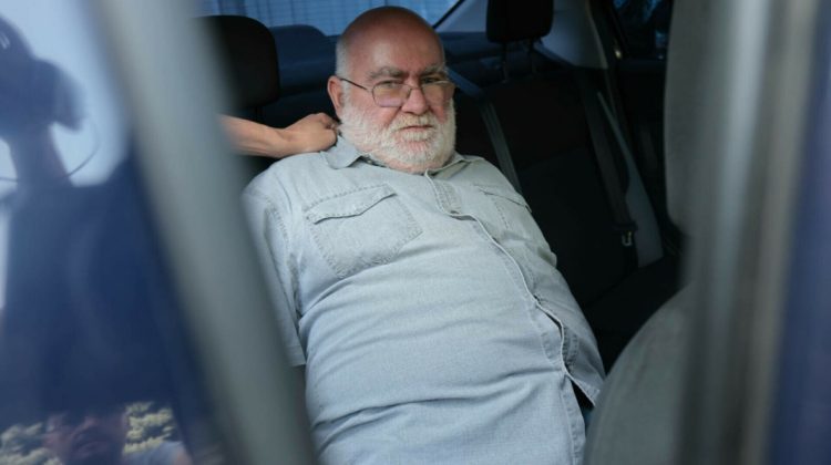 Procurorii români au propus arestare preventivă pentru profesorul Alfred Bulai care le-a cerut studentelor să le pipăie