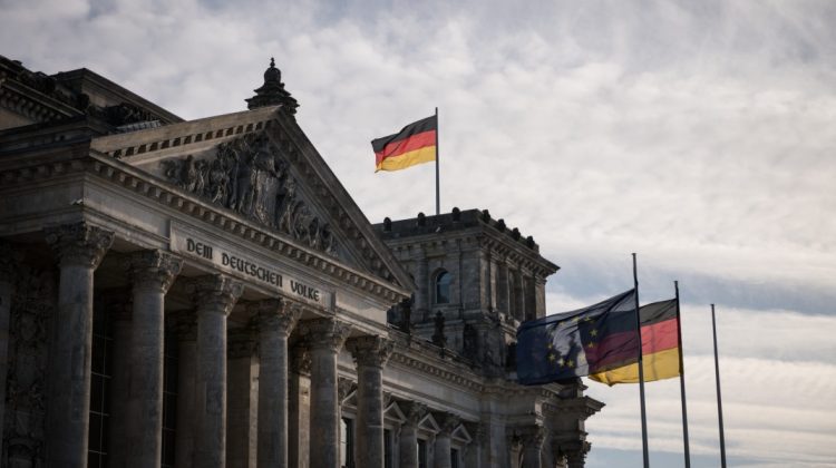 Reacția Comisiei Europene, după ce Germania a introdus controale la toate frontierele sale terestre