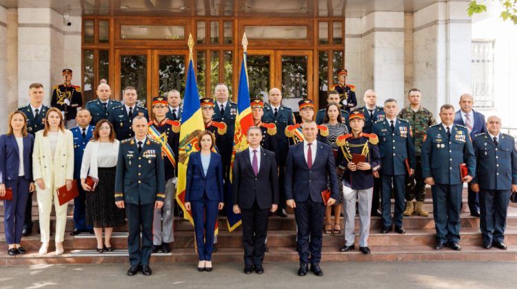 FOTO Maia Sandu: „Celebrăm cu mândrie și recunoștință Ziua Armatei Naționale”