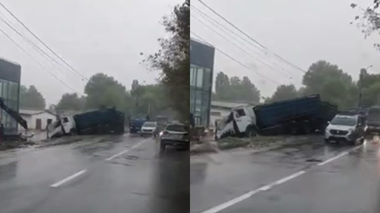 VIDEO Accident matinal pe strada Muncești. Un camion s-a lovit violent într-un pilon