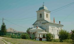 VIDEO De la târg și o biserică de 300 de ani, la o comună europeană: Descoperim localitatea Bivolari din Valea Prutului