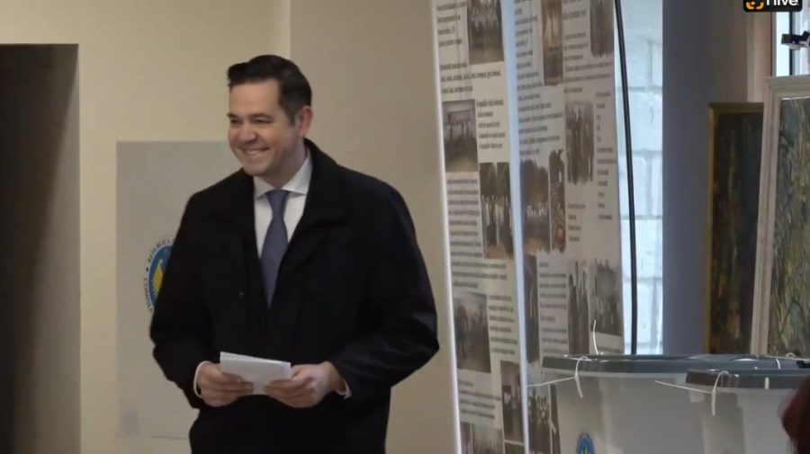 VIDEO Primul mesaj al lui Tudor Ulianovschi, după ce și-a exercitat dreptul la vot: „Am pus prima piatră de temelie”