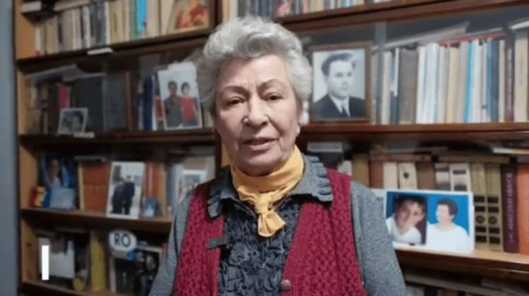 Vera Mereuță, „vocea din troleibuz”, are un mesaj VIDEO, în ajun de turul II al alegerilor prezidențiale.