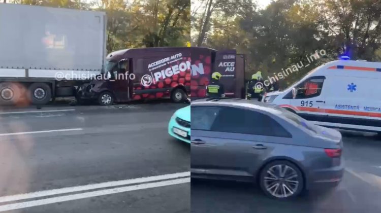 VIDEO Un Mercedes și un camion s-au lovit violent în Chișinău. Un șofer a ajuns la spital