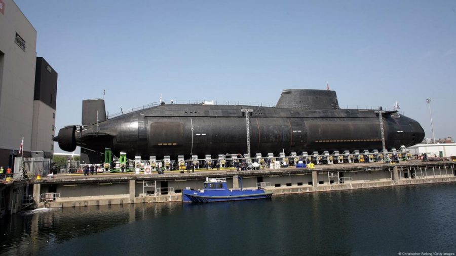 Incendiu puternic la un șantier naval din Anglia, unde sunt construite submarine nucleare