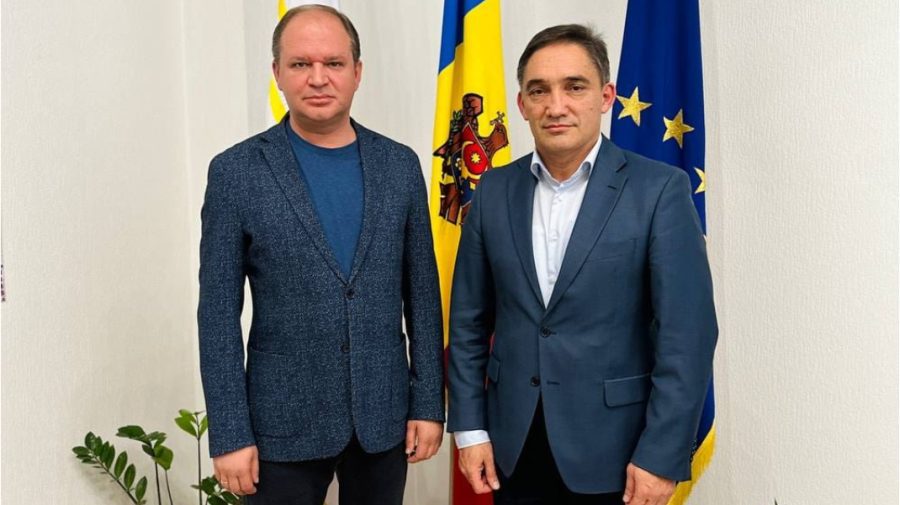 Ion Ceban s-a întâlnit cu Alexandr Stoianoglo. Spune că este dispus să poarte discuții și cu Maia Sandu