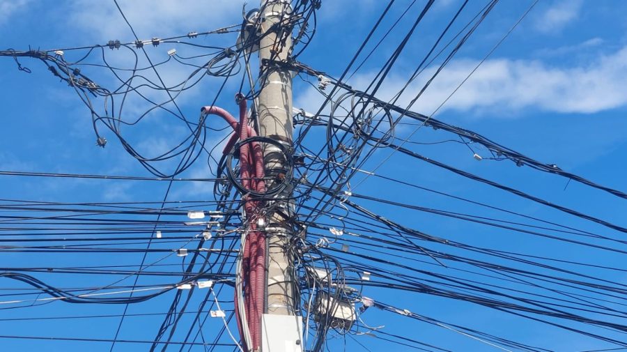 Unele adrese din Chișinău și zeci de localități din țară rămân fără lumină