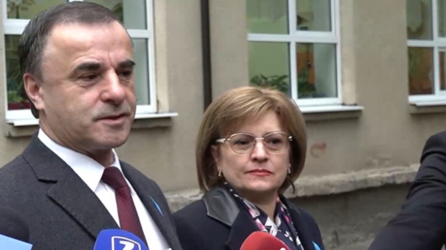 VIDEO Vasile Tarlev, prezent la urna de vot: „Am fost informat despre unele încălcări”