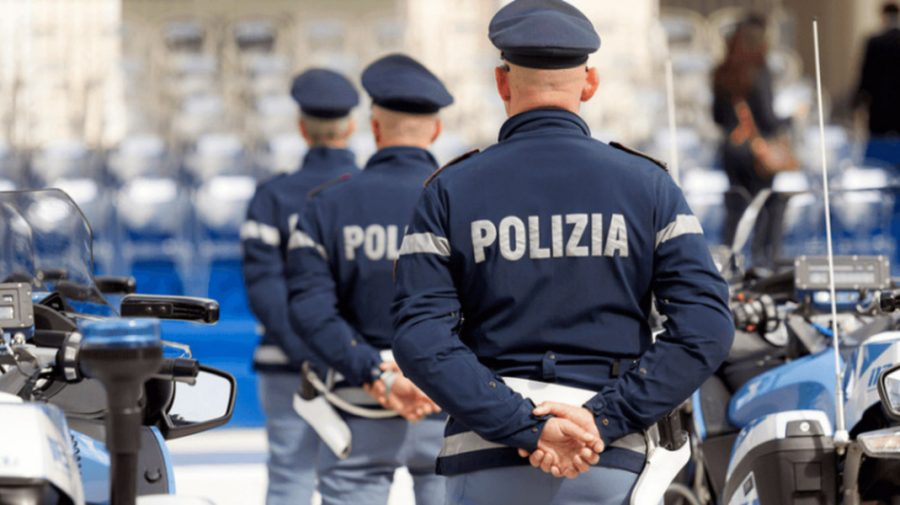 Împuşcături la o grădiniţă din Palermo. Poliţiştii veniţi pentru o demonstraţie au început să tragă