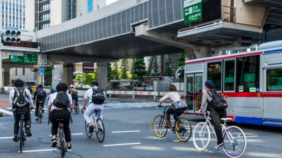 Japonia a introdus o nouă lege pentru bicicliști. Pentru ce fapte pot ajunge la închisoare