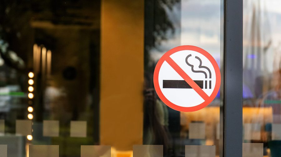Secretarul adjunct al Ministerului Sănătății: În 1 din 3 localuri din Moldova se fumează