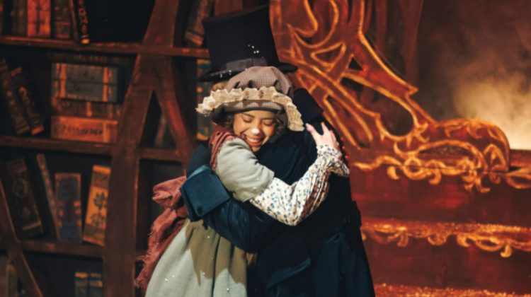 Vino să trăiești magia sărbătorilor cu „Poveste de Crăciun” la Teatrul Național „Eugène Ionesco”!