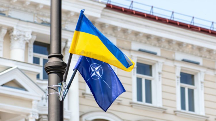 Ucraina nu va intra în NATO şi va pierde o treime din teritoriu. Cui aparține declarația?