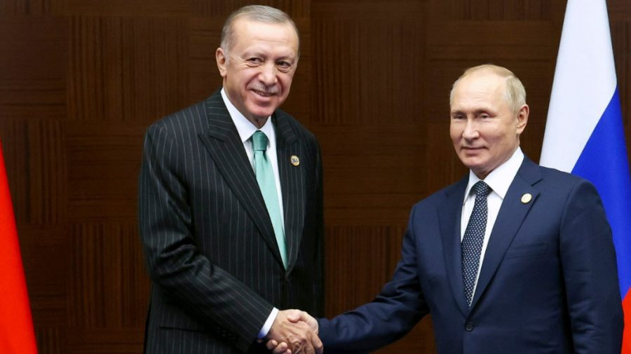 Erdogan spune că în lume au rămas doar doi lideri experimentaţi: el şi Putin. „Ceilalți au plecat”