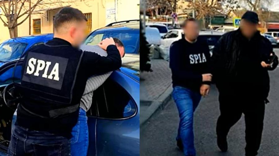 VIDEO Doi ex-funcționari, prinși în timp ce primeau 3.000 de dolari. Ce „ajutor” le-au promis unor străini