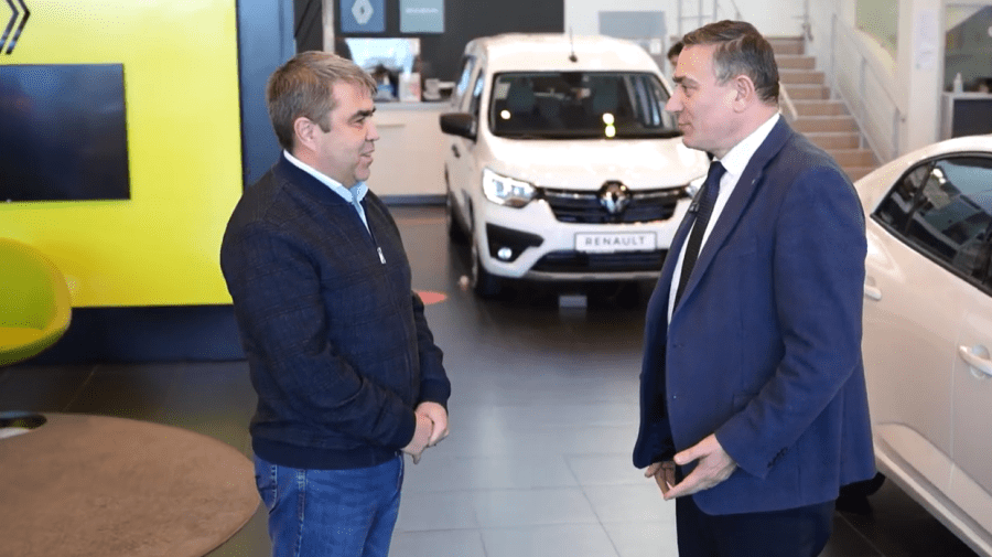 VIDEO De la școală la locul de muncă. Rolul decisiv al companiilor în Învățământul Dual