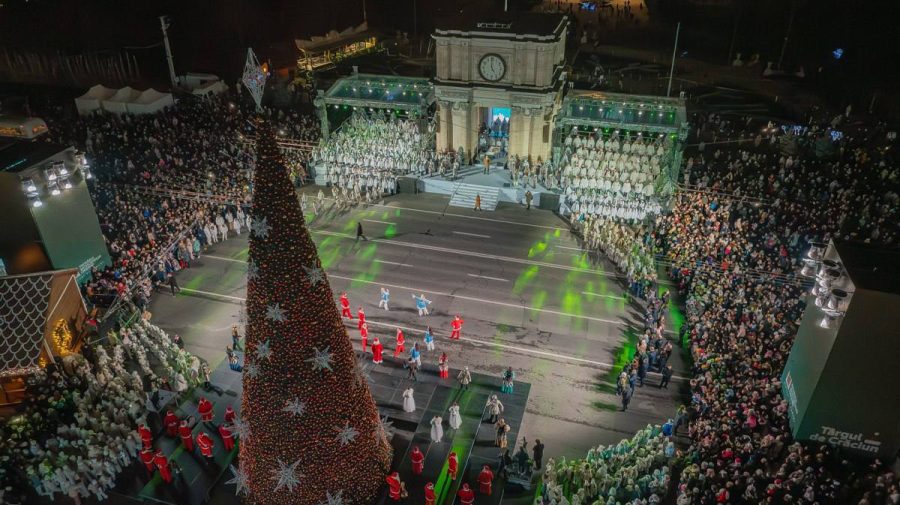 În direct la RLIVE TV și RLIVE.MD: Primăria municipiului Chișinău organizează un concert în ajun de Crăciun