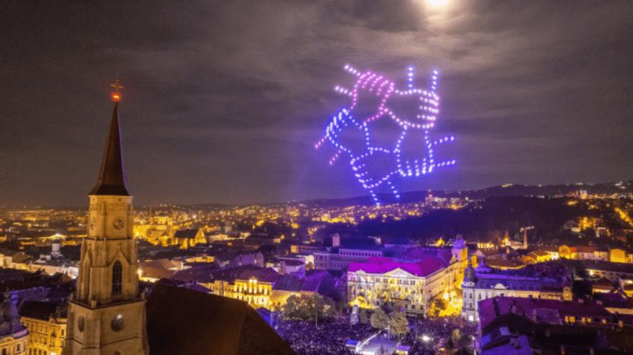 Fără artificii și petarde, însă cu un spectacol inedit. Cum va fi marcat Revelionul într-un oraș pet-friendly