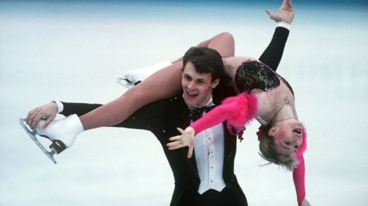 „Tragedie de nedescris”. Doi foști campioni mondiali la patinaj artistic se aflau în avionul prăbușit în Washington