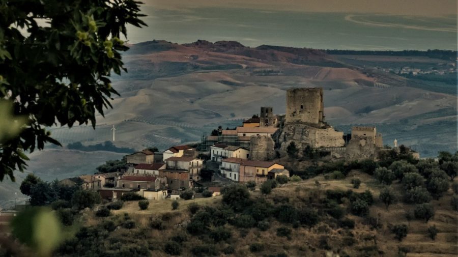 Primarul unui mic sat italian a interzis locuitorilor, printr-un decret, să se îmbolnăvească grav