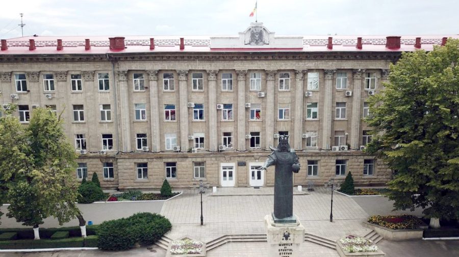 ANI: Doi viceprimari din Bălți, prinși cu incompatibilități. Exercitau concomitent mai multe funcții