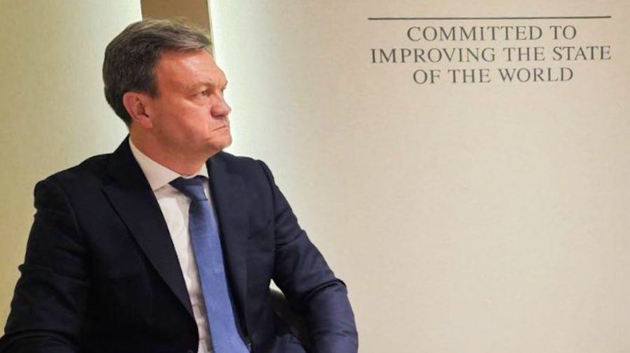 Dorin Recean raportează ce a făcut la Davos: Discuții cu oficialii străini despre locuri de muncă și energie