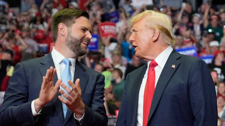 Controversă pe Facebook și Instagram: Oamenii acuză că au fost forțați să îi urmărească pe Trump și JD Vance