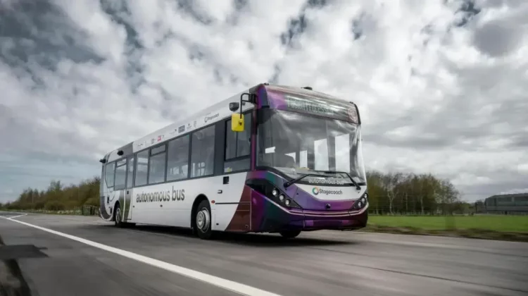 Primul aeroport european care introduce o linie de autobuze fără șoferi