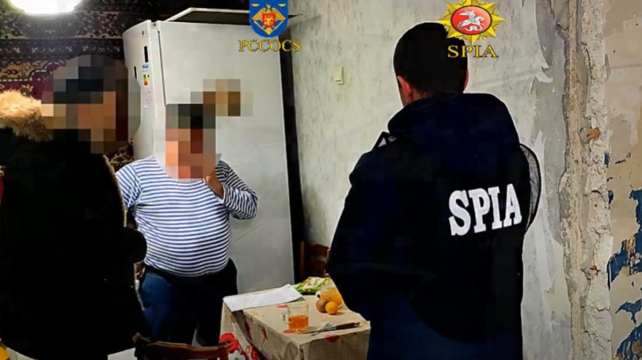 VIDEO S-a dat drept colonel în rezervă al MAI pentru a „ajuta” o persoană. Bărbatul, reținut de SPIA